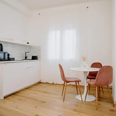 Alatea Valverde Apartment