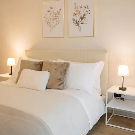 Alatea Valverde Apartman *