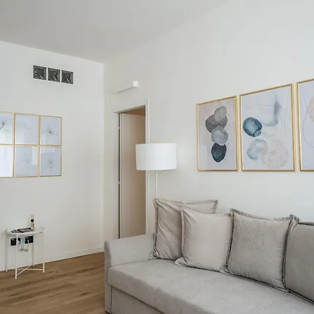 Alatea Valverde * 베로나